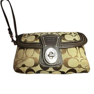 Coach Vintage Double Wristlet Signature Tan Canvas Brown Leather Trim Turnlock